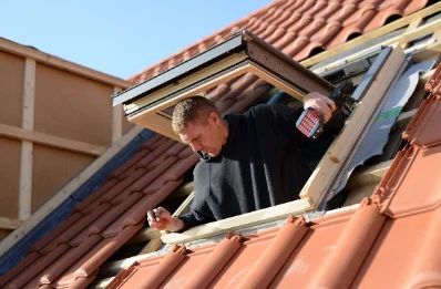Pose de fenêtres de toit Velux à Montagnieu